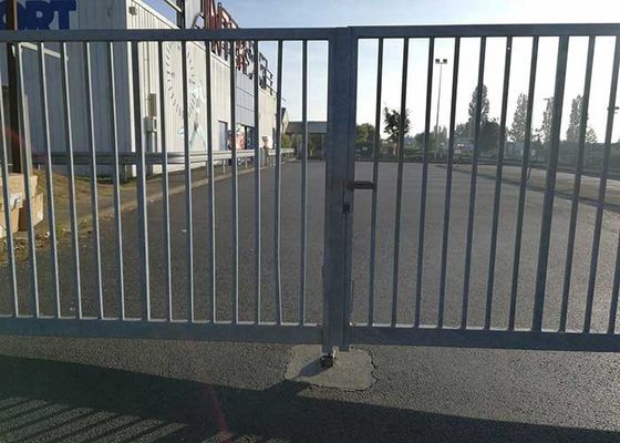 반대 도난 잠금장치와 방청성의 철 문 용접된 울타리 게이트
