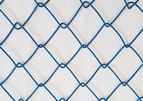 코팅된 무료샘플 40x40mm 다이아몬드 체인 링크 펜스 강철과 Pvc